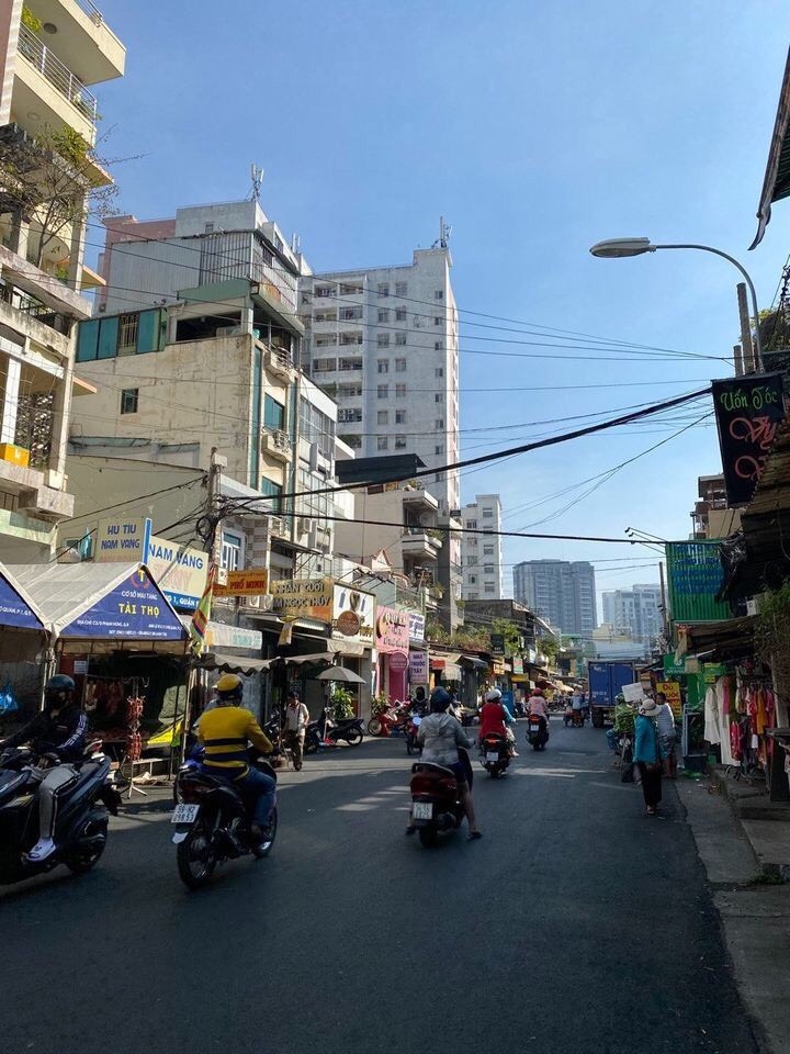 Cho thuê nguyên Căn  MTĐ CAO ĐẠT, Phường 1, Quận 5